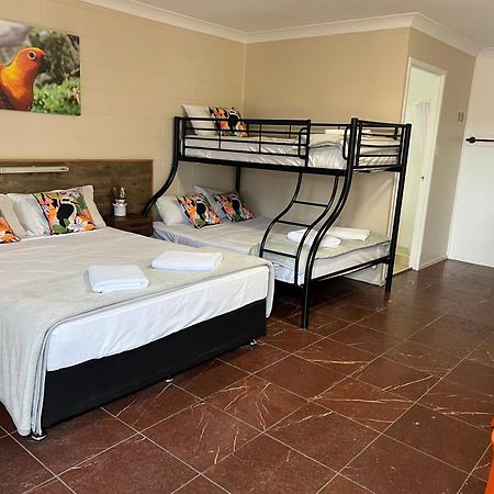 Spanish Lace Motor Inn Townsville Extérieur photo