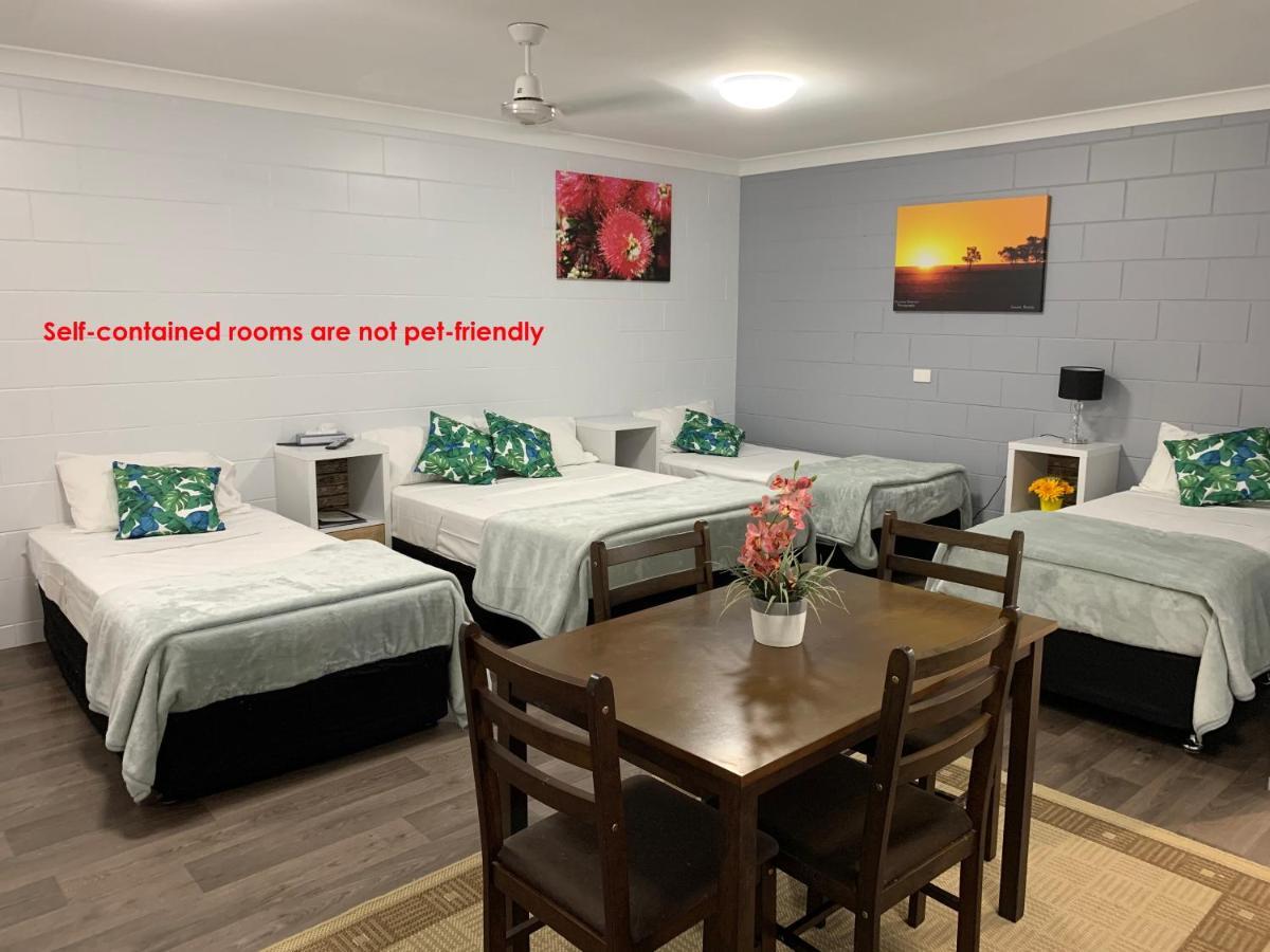 Spanish Lace Motor Inn Townsville Extérieur photo