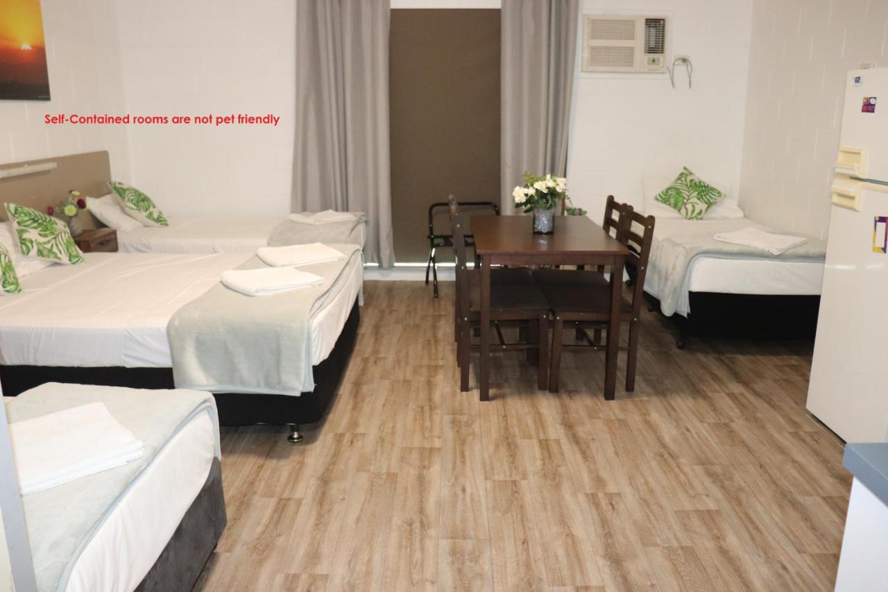 Spanish Lace Motor Inn Townsville Extérieur photo