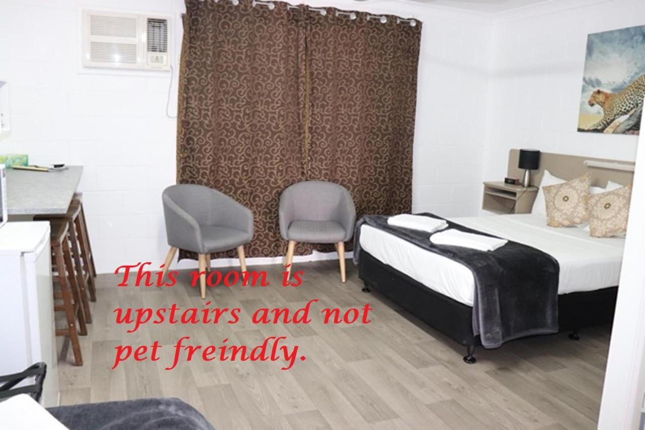 Spanish Lace Motor Inn Townsville Extérieur photo